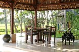 Villa Pantulan Dining Area